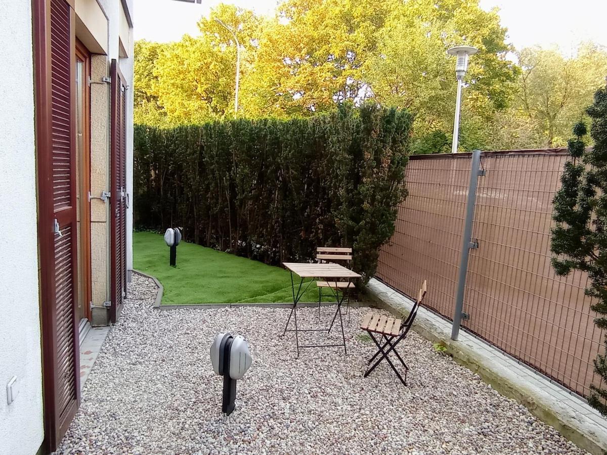Mokotow, Apartment With Terrace, Greenery And Near The Airport! Varsavia Esterno foto